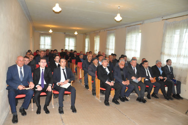 Sabirabad Rayon İcra Hakimiyyətinin başçısı Siraqəddin Cabbarovun növbəti səyyar görüş-qəbulu Əliləmbəyli kəndində keçirilmişdir