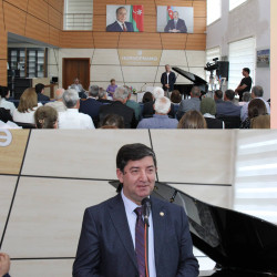 Sabirabad rayonunda şairə, esseist Şahnaz Şahinlə görüş keçirilib