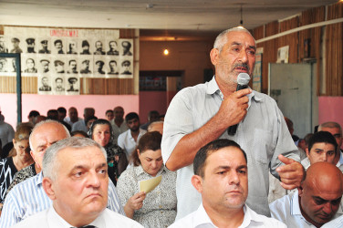 Sabirabad Rayon İcra Hakimiyyəti başçısının növbəti səyyar görüş-qəbulu Surra kəndində keçirilmişdir