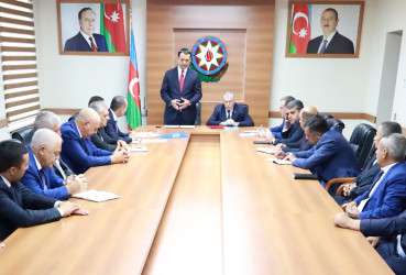 Sabirabad rayonunda “Azərbaycan Respublikasında kənd təsərrüfatı, balıqçılıq və akvakultura məhsullarının istehsalı və emalı sahələrinin inkişafına dair 2026–2030-cu illər üçün Dövlət Proqramı” çərçivəsində görülən işlər və qarşıda duran vəzifələr müzakirə olunub