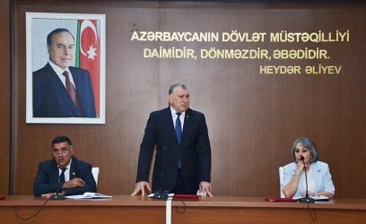 Sabirabad rayonunda kənd təsərrüfatının siyahıyaalınması və qanunsuz tikililər ilə bağlı müşavirə keçirilib