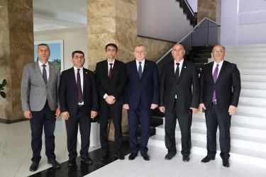 Sabirabad rayonunda “Qərbi Azərbaycan irsi: Ermənistanda azərbaycanlılara məxsus qəbiristanlıqların sistemli qaydada dağıdılmasının nəticələri və beynəlxalq hüquqi məsuliyyətə dair hesabat və materiallar” kitabının I cildinin təqdimatı keçirilib