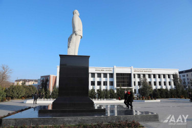 Azərbaycan Avtomobil Yolları Dövlət Agentliyinin İdarə Heyətinin sədri Saleh Məmmədov Sabirabad rayonunda vətəndaşların qəbulun keçirmişdir