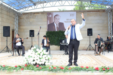 Sabirabadda Ulu Öndərin adını daşıyan Heydər Parkında mədəniyyət və incəsənət xadimlərinin iştirakı ilə konsert təşkil olunub