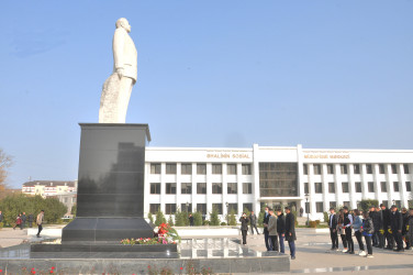 Sabirabad rayonunda Ulu Öndər Heydər Əliyev böyük ehtiramla anılmışdır