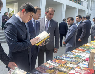 “Konstitusiya və Suverenlik İli” çərçivəsində Sabirabadda kitab sərgisi keçirilib