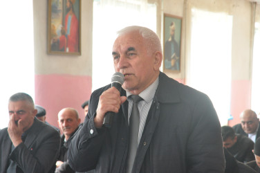 Sabirabad Rayon İcra Hakimiyyətinin başçısı Siraqəddin Cabbarovun növbəti səyyar görüş-qəbulu Surra kəndində keçirilmişdir