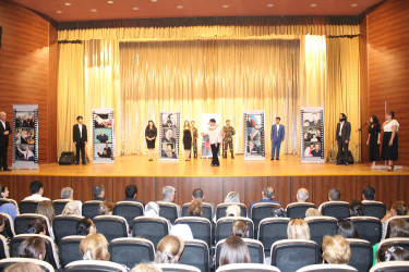 Sabirabadda “2023-cü il “Heydər Əliyev İli” çərçivəsində “Nurlu ömrün anları” adlı teatr tamaşası nümayiş olunub
