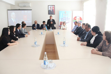 Sabirabadda “Konstitusiya və Suverinlik İli” çərçivəsində “Ümummilli Lider Heydər Əliyev müstəqil Azərbaycan Konstitusiyasının müəllifidir” mövzusunda dəyirmi masa keçirilib