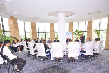 Sabirabad rayonunda “Heydər Əliyev və konstitusiya ədalət mühakiməsi” mövzusunda dəyirmi masa keçirilmişdir
