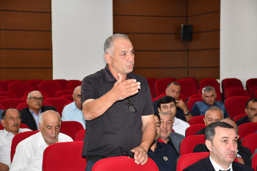 Azərbaycan Respublikasının Prezidenti İlham Əliyevin sədrliyi ilə keçirilən kənd təsərrüfatı məsələlərinə həsr olunmuş respublika müşavirəsində qaldırılan məsələlərin və qarşıya qoyulan hədəflərin icrası ilə əlaqədar Sabirabad rayonunda müşavirə keçirilmişdir