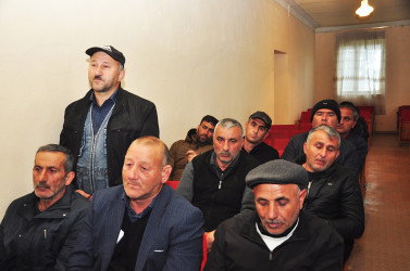 Sabirabad Rayon İcra Hakimiyyətinin başçısı Siraqəddin Cabbarovun növbəti səyyar görüş-qəbulu Əliləmbəyli kəndində keçirilmişdir