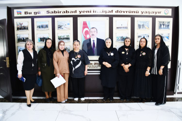 Sabirabad rayonunda Vətən Müharibəsi şəhidlərinin ailə üzvləri ilə növbəti görüş keçirilib