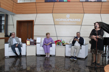 Sabirabad rayonunda şairə, esseist Şahnaz Şahinlə görüş keçirilib