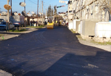 Sabirabad şəhərinin bir sıra yollarının əsaslı şəkildə təmiri davam edir