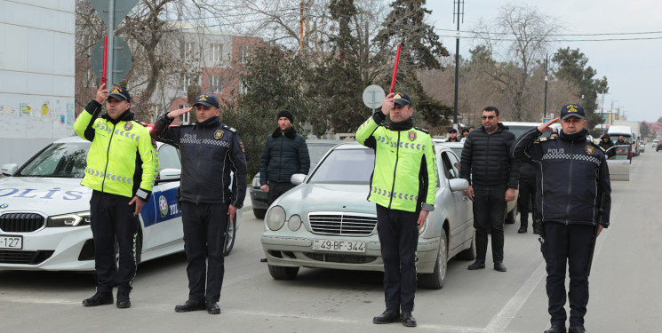 Sabirabadda Xocalı qurbanlarının xatirəsinə bir dəqiqəlik sükutla anılıb