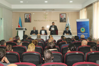 Sabirabadda “Yetkinlik yaşına çatmayan əcnəbi və vətəndaşlığı olmayan şəxslərə verilən yaşama icazələri, tənzimlənməyən vəziyyətdə olan miqrantların leqallaşdırlması prosedurları” mövzusunda maarifləndirmə tədbiri keçirilmişdir