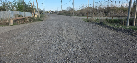 Sabirabad Rayon İcra Hakimiyyətinin təşəbbüsü ilə Cavad-Yolçubəyli-Narlıq-Qarabucaq kəndlərarası avtomobil yolu cari təmir olunmuşdur