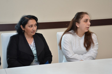 Sabirabadda “Uşaqların təhsildən yayınması və baxımsızlığı insan alverinə şərait yaradan səbəblərdən biri kimi” mövzusuna həsr olunan dəyirmi masa keçirilib