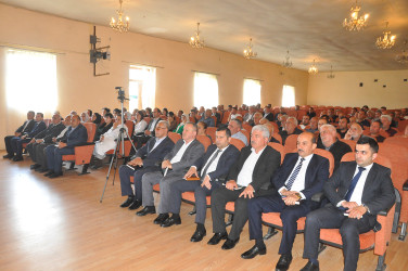 Sabirabad Rayon İcra Hakimiyyətinin başçısı Siraqəddin Cabbarovun növbəti səyyar görüş-qəbulu Qaralar kəndində keçirilmişdir