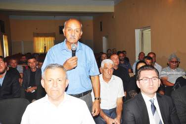 Sabirabad Rayon İcra Hakimiyyətinin başçısı Siraqəddin Cabbarovun növbəti səyyar görüş-qəbulu Qaragüney kəndində keçirilmişdir